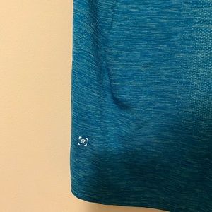 Lulu Lemon Men’s Metal Vent Tech T shirt Medium